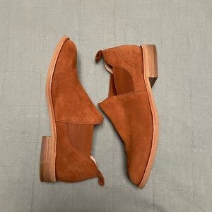 Clark’s Suede Bootie